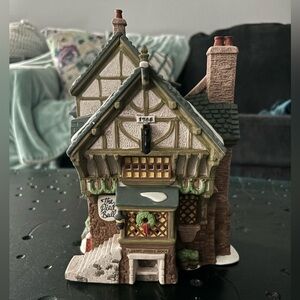 Department 56 Dickens Village Series- ‘The Pied Bull Inn’ - 2nd Edition 1993